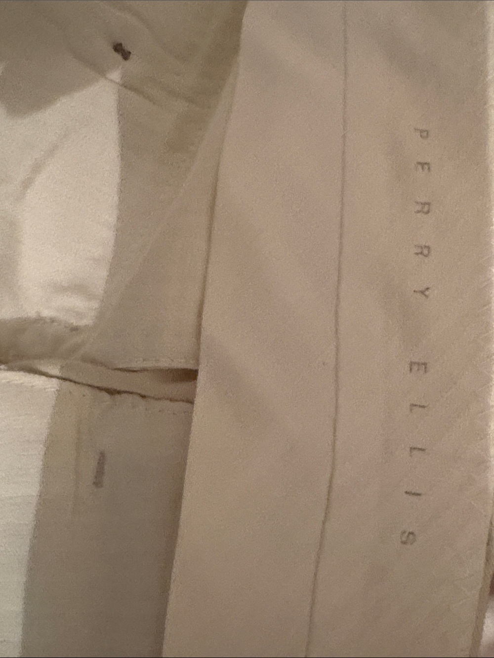 Perry Ellis Men's Pleated Chinos in Light Cream - Picture 11 of 12